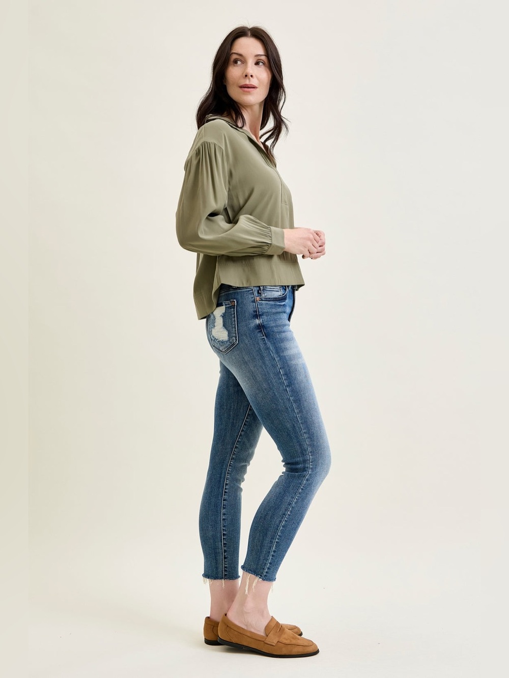 Judy Blue Angie Raw Hem Relaxed Fit Women’s Jeans Size 11